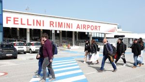 Torna il bus serale per l’aeroporto