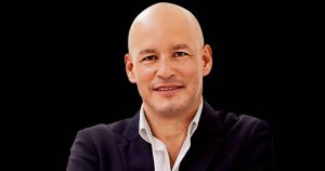 A IA e o determinismo encantado: o caso da selfie do macaco