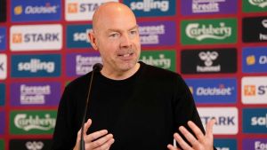 Historisk dansk kollaps: Derfor bør Riemer fyres