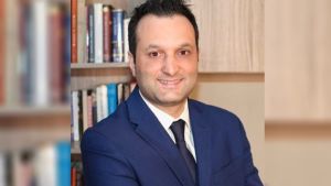 Ο νονός-Πατριάρχης που καθόρισε τη δημογραφική πορεία μιας χώρας – Μια μελέτη περίπτωσης