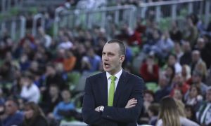 Mlajši trener kot Francoz v evroligi je bil le Slovenec