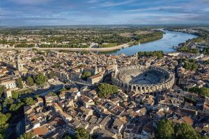 À Arles, une syndicaliste victime d’exhibition sexuelle… son agresseur promu