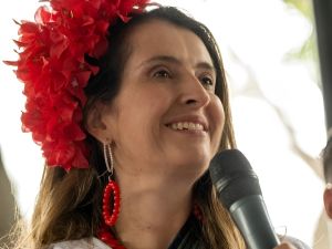 La candidata: Paloma lidia con ataques machistas y la paternidad de Uribe