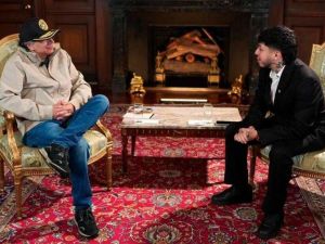 Primero Petro luego Uribe: Westcol, el streamer que entrevista presidentes