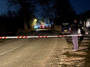 Lige nu: Politiet undersøger mistænkeligt forhold i to byer