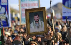 Yemen’s Houthis threaten potential closure of key Red Sea strait if Gulf states join war