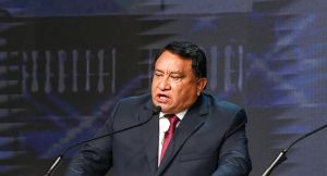 Candidato José Luna propone duplicar vacantes en universidades públicas