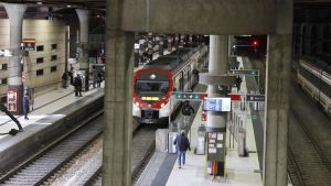 Los usuarios del tren opinan sobre la gestión autonómica de las Cercanías: una música que le suena bien a la mayoría