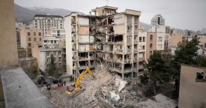 Our Own Ruling Class Desperately Wants to Lose This War