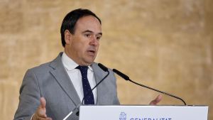 Pérez Llorca, bajo la sombra de Mazón