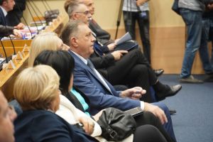 Aleksandra Pandurević: Dodik vegeta