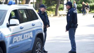 L’hotel doveva essere chiuso, ma dentro c’erano 50 bambini delle elementari. L’ispezione a Rimini: denuncia e multe per un albergatore