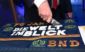 „Hier müssen Sie vorsichtig sein“: Ein Besuch beim 70. Geburtstag des BND