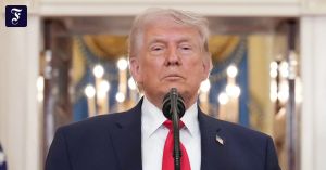 Was ist die Steigerung von „total ausgelöscht“?