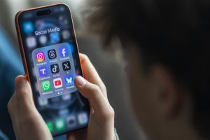 Ofcom research finds rise in concern over online risks versus benefits