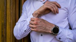 Muške košulje: Koji su osnovni modeli i kako ih odabrati za svaku priliku?