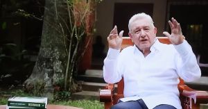 AMLO en su jaula de Palenque