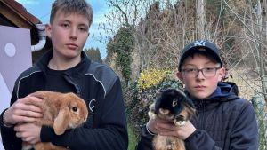 Der Osterhase wohnt bei diesen Jungs aus Schwenningen – und seine ganze Familie