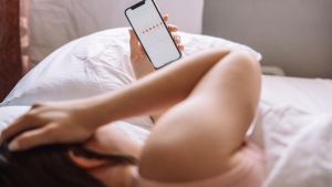 Unregelmäßiger Zyklus: Ursachen, Risiken und was helfen kann