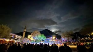 Carbonara di Rovolon, processo a Gesù davanti a una piazza gremita