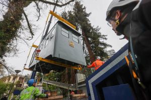 En images et en vidéo à Pau : le funiculaire en route vers sa maintenance décennale