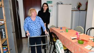 Badanti e colf, a Pavia sono quasi introvabili e cresce il lavoro nero