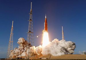 La Luna y la Tierra en guerra