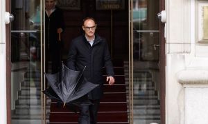 Koliko davčnega populizma prenese proračun