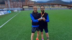 Una historia de superhéroes anónimos: minero y carnicero de día, campeones del ultrafondo de noche