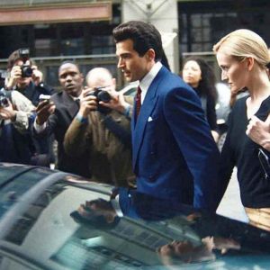 A linda história de Carolyn e John Kennedy Jr. na série 'Love story'