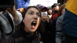 От пиенето на белина до подсъзнателен контрол - Третата световна война започна