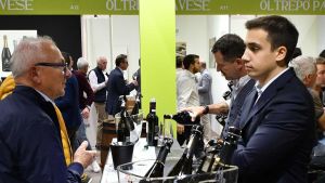 Lombardia, vola l’export del vino: + 7,1%. Aumentano anche produzione e occupati
