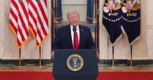 Nakon Macrona još jedan europski političar meta ismijavanja: 'Morao je pitati svoj tim o slanju dva pokvarena nosača zrakoplova'