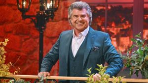 Andy Borg patzt, ARD beendet Kultsendung, Heino wird umschwärmt: Neues aus der Schlagerwelt