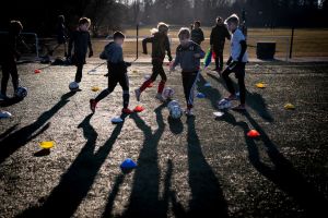 Allerede i folkeskolen skal vi lære børn og unge om ulighed i sundhed. Det kan bryde den negative sociale arv