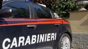 Bereguardo: prende a calci e pugni la madre 92enne, la donna è in pericolo di vita