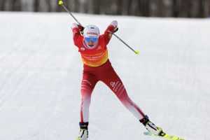 Королевой горы может стать только одна лыжница: Алина Пеклецова или Дарья Непряева