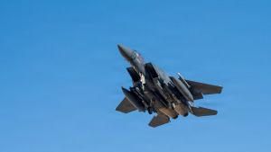 Oboren američki borbeni avion iznad Irana, pronađen jedna član posade