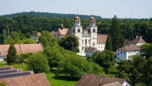 Klosterinsel Rheinau: Ausflug in ein Pilgerörtchen mit Charme
