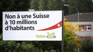 Initiative «Pas de Suisse à 10 millions!»: le périlleux disque rayé des opposants