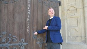 Pfarrer Kevin Hosmann bricht mit Oster-Klischees: Welches Versprechen das Fest wirklich birgt