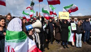 De breuk in de Iraanse diaspora wordt met de dag erger, hoe langer de oorlog voortduurt