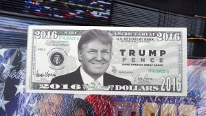 Dollarschein, Kriegsschiff, Wolkenkratzer: Wo sich Trump überall mit seinem Namen verewigen will