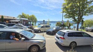 Ein Konzept soll her: So will die Gemeinde die Parksituation im Ort entschärfen