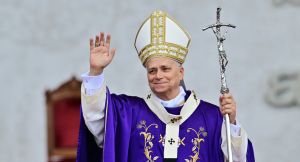 León XIV, su primer vía crucis, una crónica de Fernando Vivas