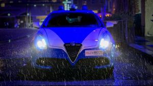 Vigevano, festa abusiva in un locale: interviene la polizia