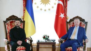 Zelenski u Istanbulu obećao jačanje bezbednosne saradnje Ukrajine i Turske