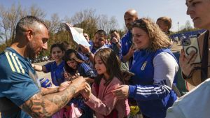 Revancha necesaria en el Tartiere: el Oviedo busca resarcirse del 4-0 del Pizjuán que zanjó la era Luis Carrión