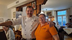 120 Schnitzel als Dankeschön: Gasthaus am Bodensee nach Wasserschaden wieder offen