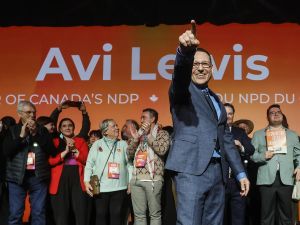 Letters: The NDP 'Gong Show'